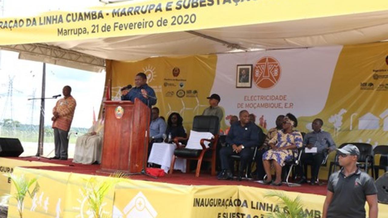 PR discursando em Marrupa